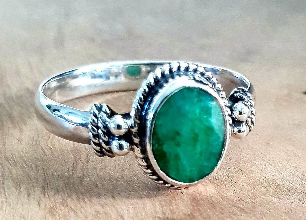 Small Oval Boho Emerald Ring, 925 Sterling Silver, May Birthstone, Green Gemstone Engagement Ring, 20th Anniversary, Mistry Gems, R5EM