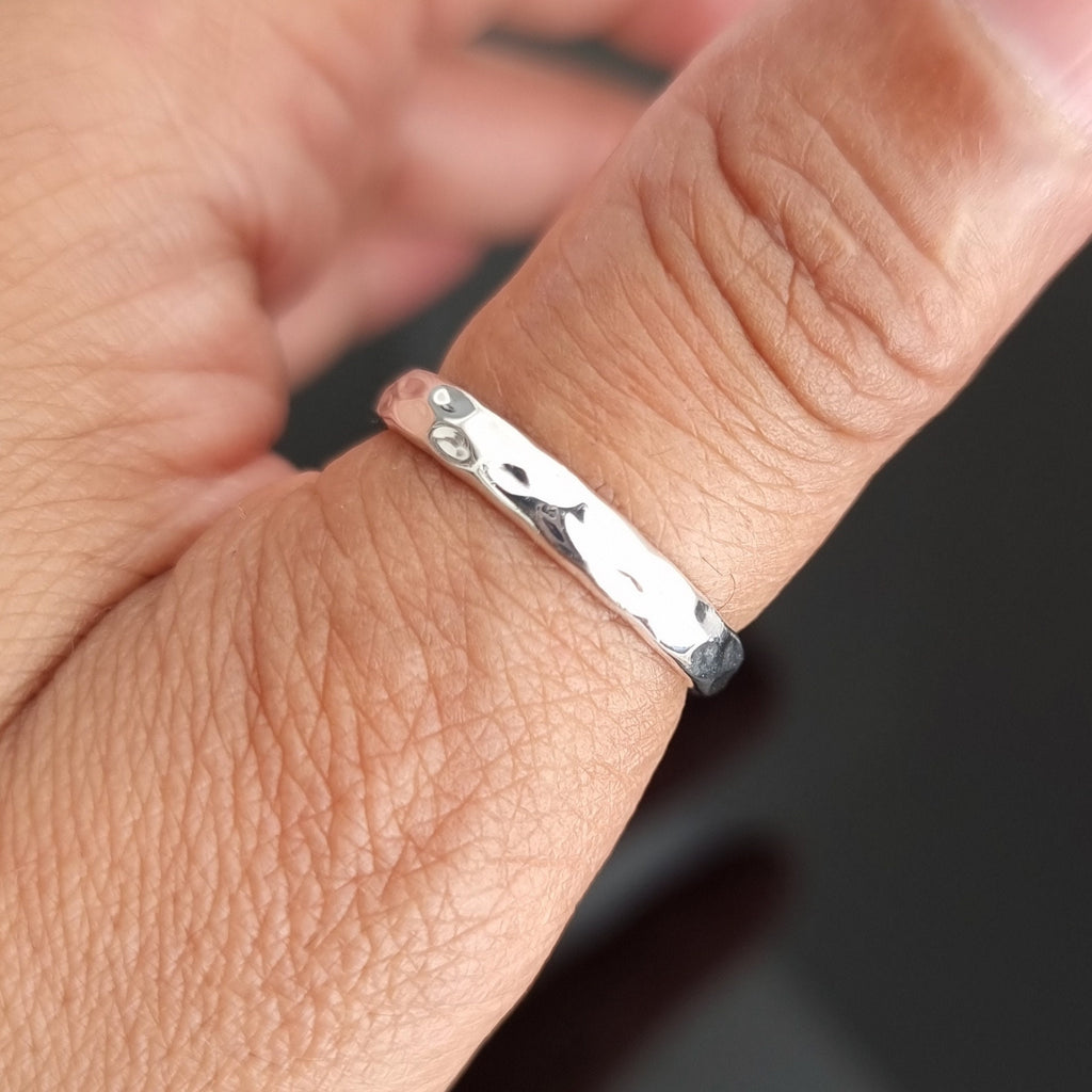 Narrow Silver Thumb Ring, Dimpled 925 Sterling Silver Rings Men Women, Silver Stacking Ring, Thin Silver Band, Wedding Band, Mistry Gems,R17