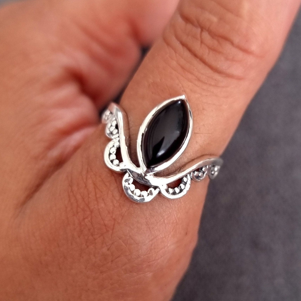 Unisex Boho Black Onyx Ring, 925 Sterling Silver Crown Ring, 7th Anniversary Gift for Her, Unusual Thumb Ring, Mistry Gems, R6O