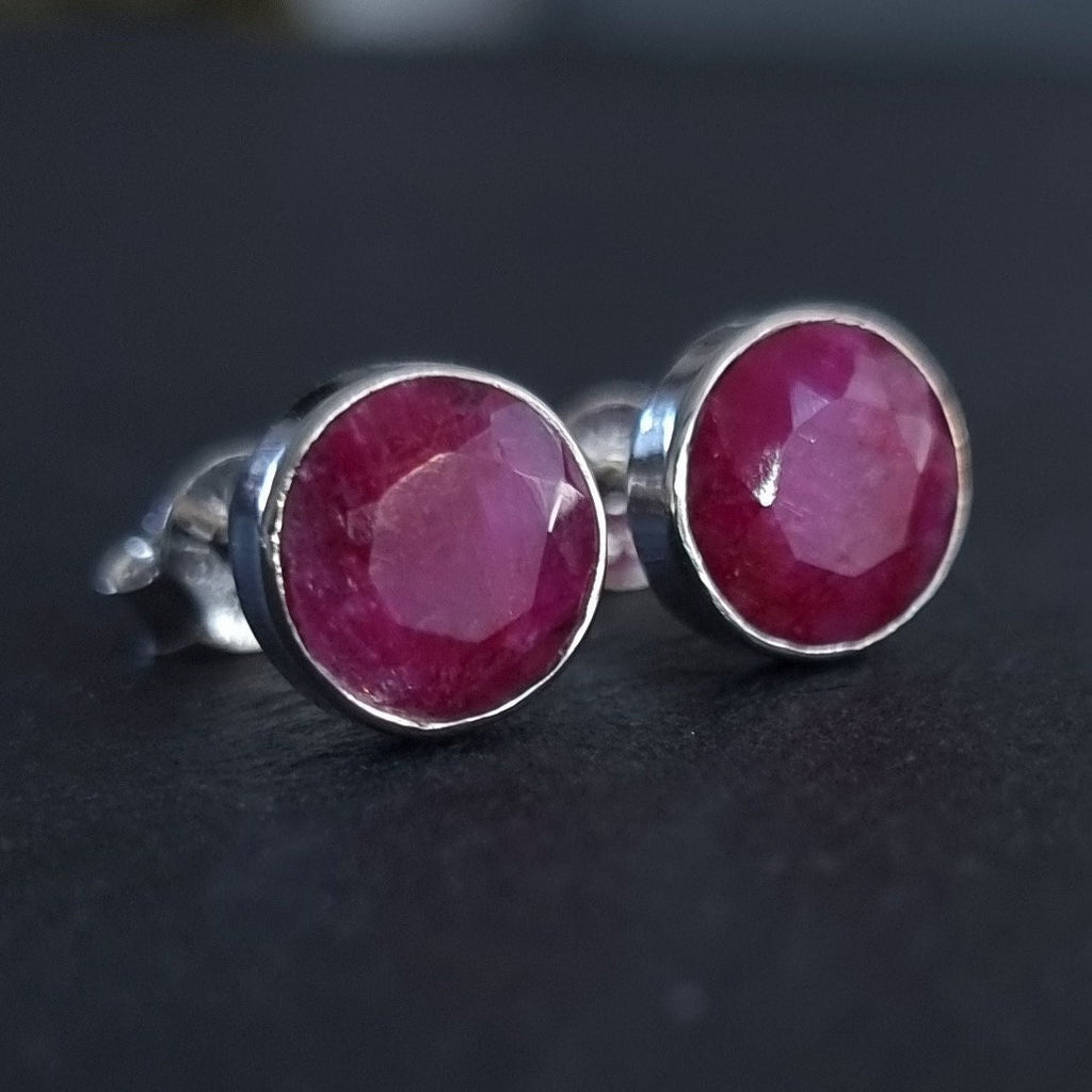 Large Round Facetted Ruby Studs Earrings, 925 Sterling Silver, RUBS1