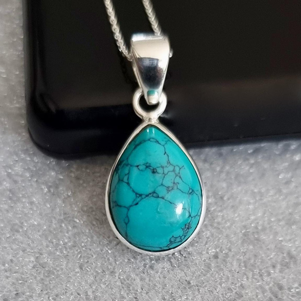 Small Teardrop Turquoise 925 Sterling Silver  Pendant, Stone Size 16mm x 12mm, P11T