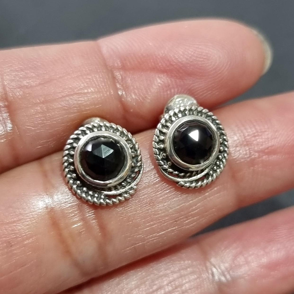 Boho Round 925 Silver Facetted Black Onyx Stud Earrings, S18O