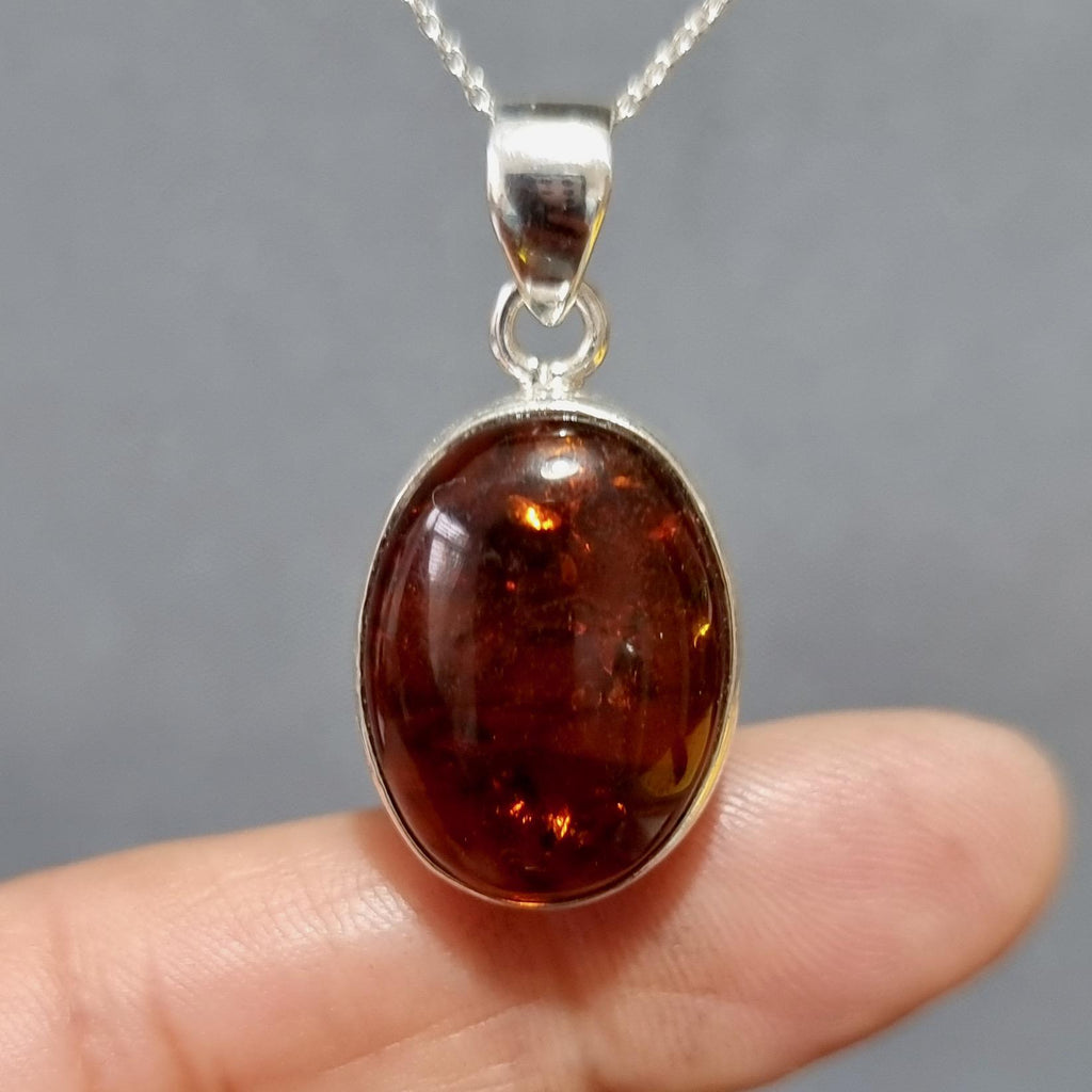 Small Chunky Oval Baltic Amber 925 Sterling Silver Pendant, AMBP9