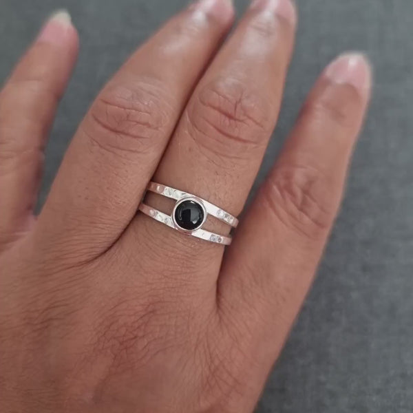 Round Black Onyx Ring, 925 Sterling Silver Ring, Dimpled Stacking Ring, Black Gemstone, Rings Men Women, 7th Anniversary, Mistry Gems, R22OA